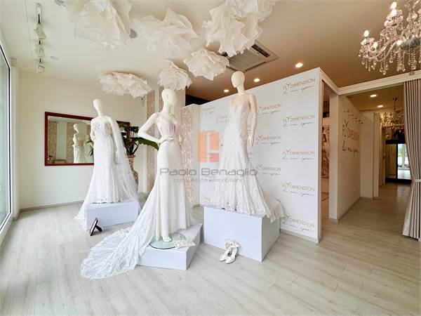 Atelier abiti da Sposa