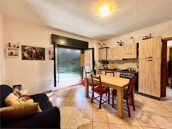 Apartment в продажа для Pianico